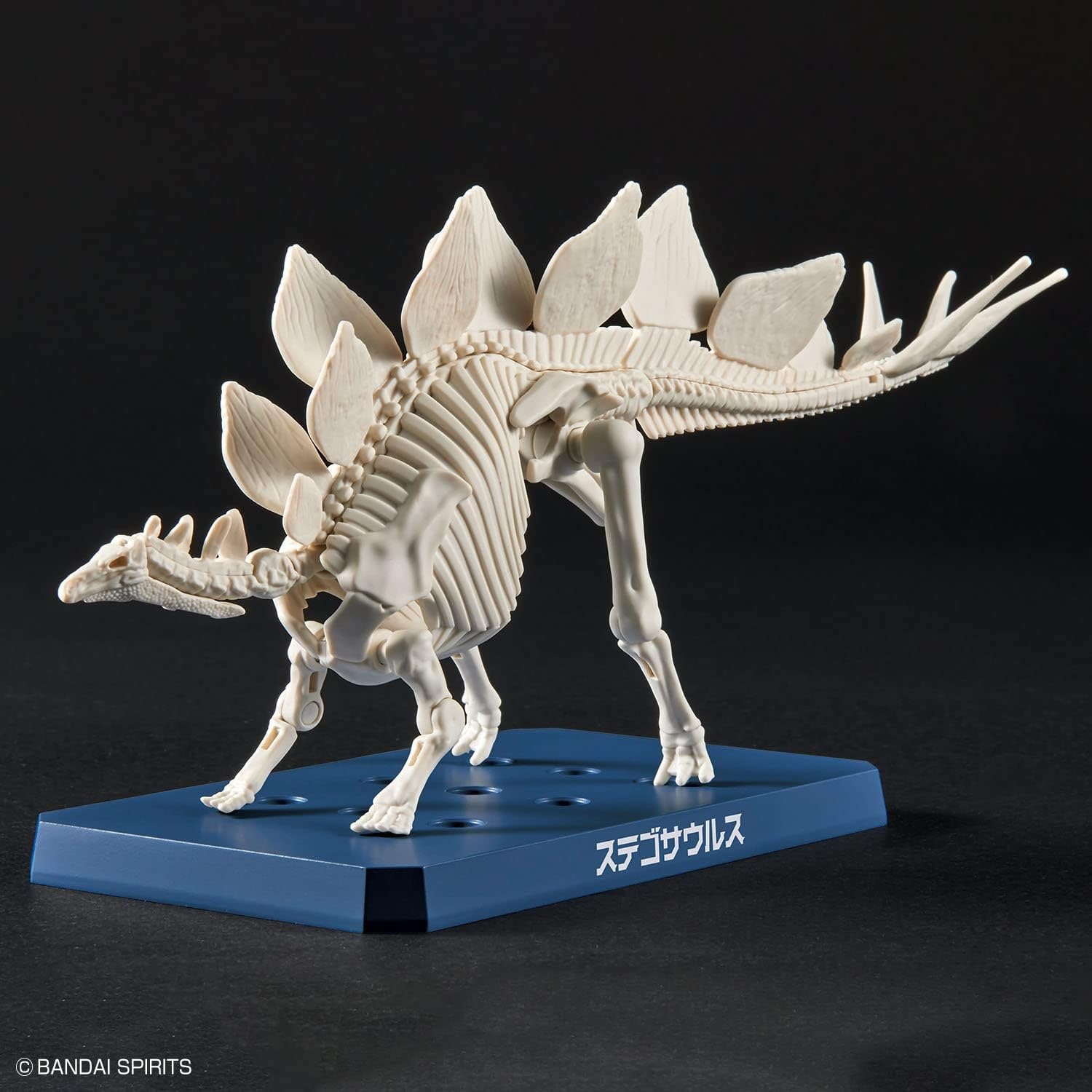 Bandai Hobby – Plannosaurus – #03 Stegosaurus, Bandai Spirits Dinosaur Model Kit