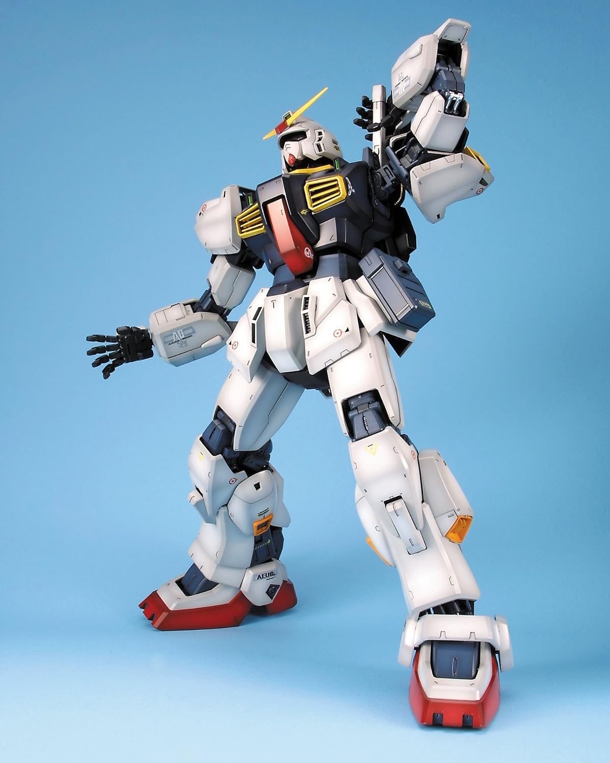 Bandai Hobby – Z Gundam – Gundam Mk-II (AEUG) PG Model Kit