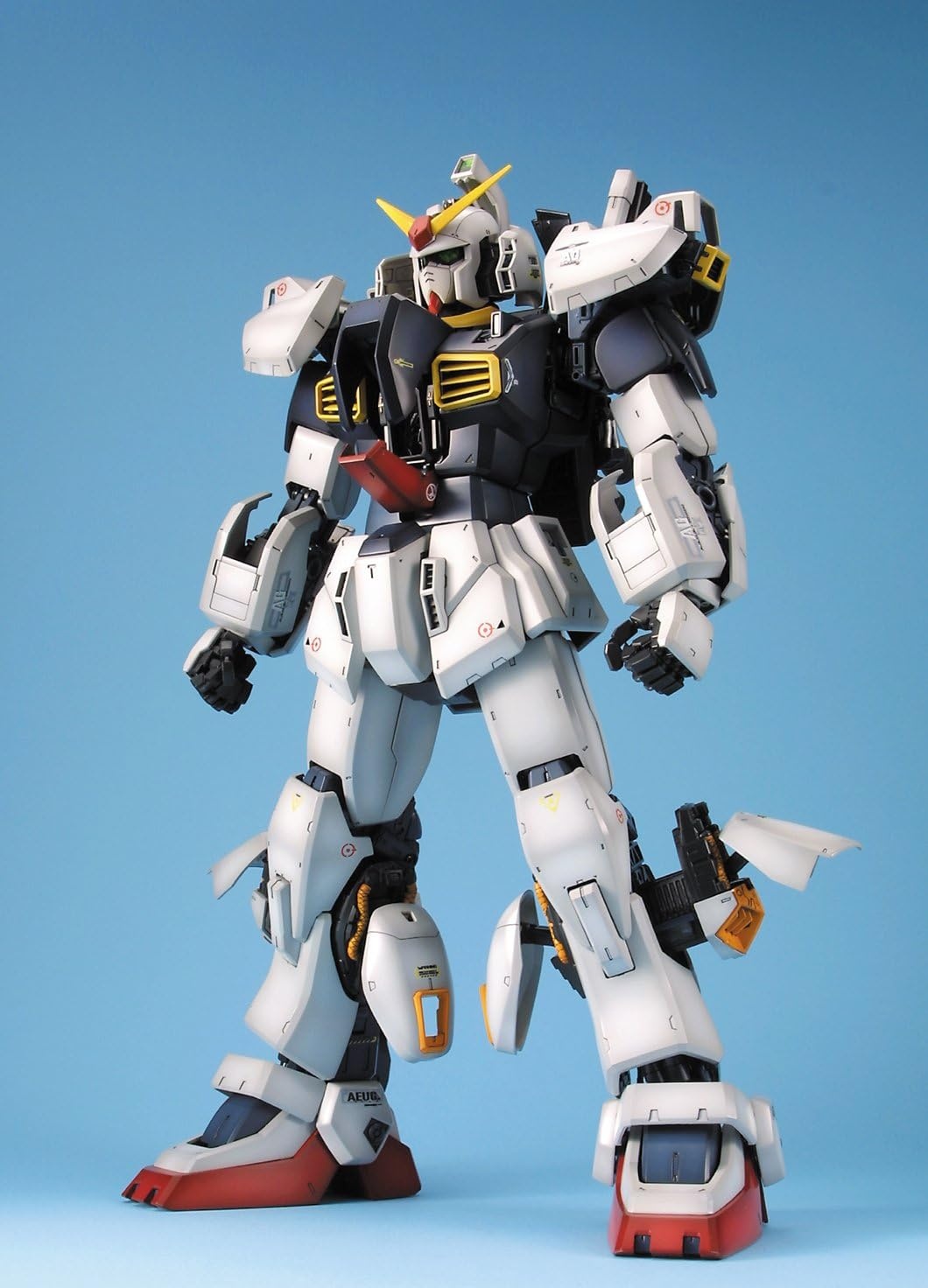 Bandai Hobby – Z Gundam – Gundam Mk-II (AEUG) PG Model Kit