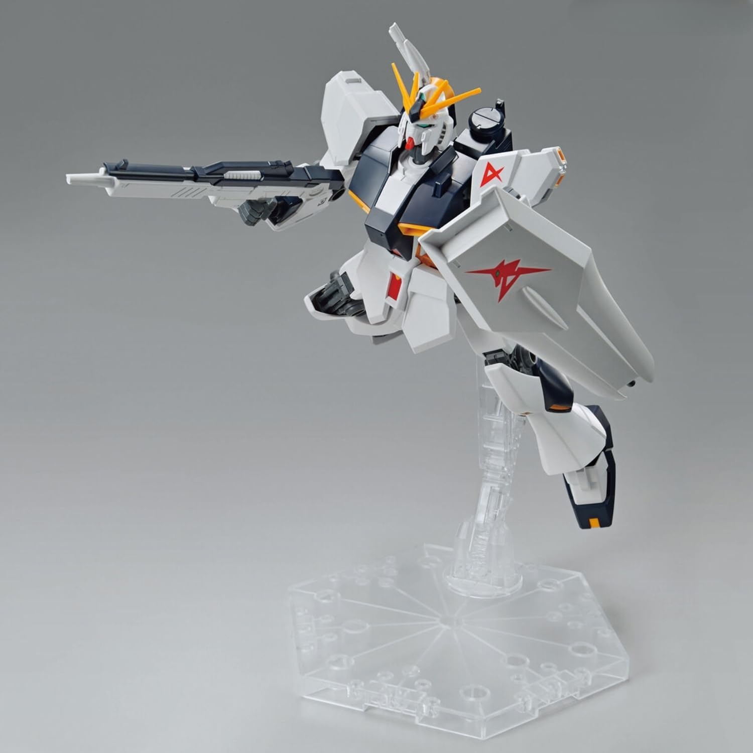 BANDAI Hobby – Gundam Char’s Counterattack – #11 Nu Gundam, Spirits Entry Grade 1/144 Model Kit