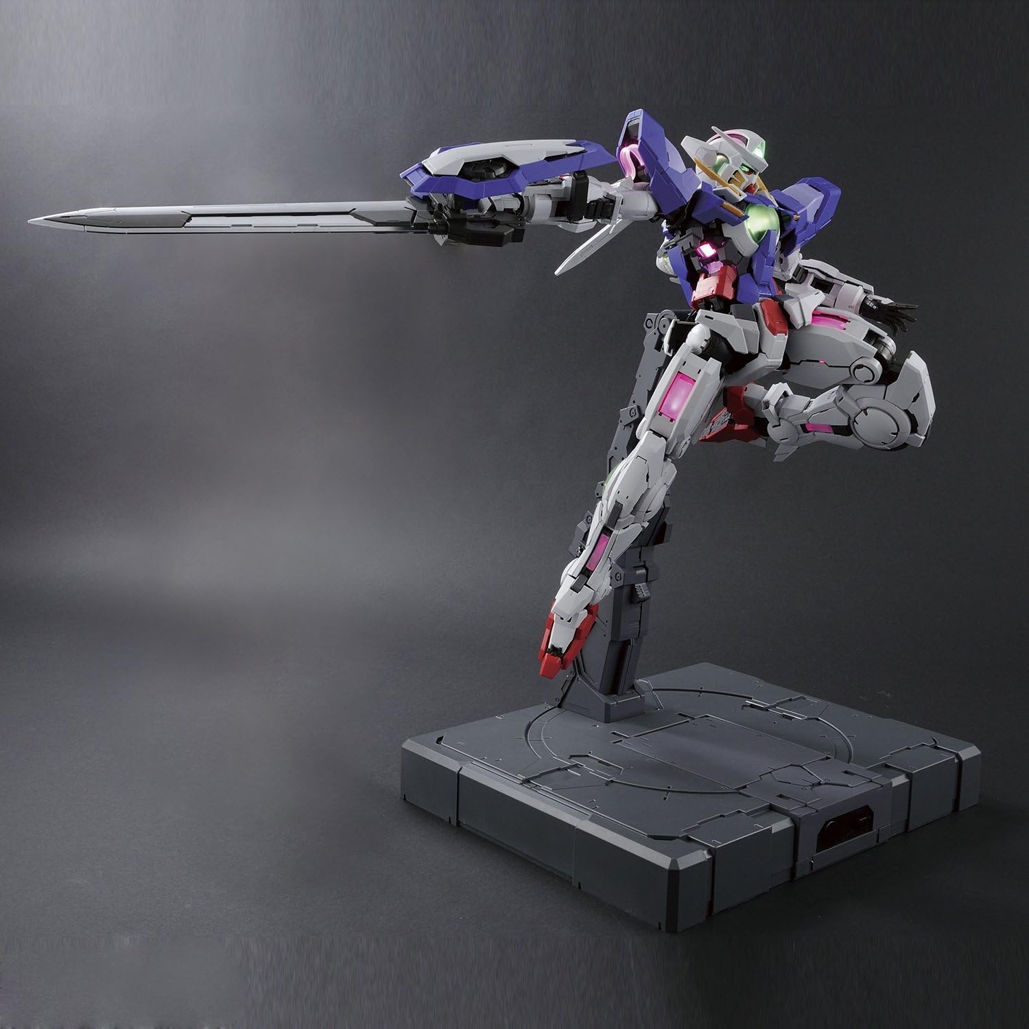 BANDAI Hobby PG 1/60 GN-001 Gundam Exia (Lighting Mode) Model Kit