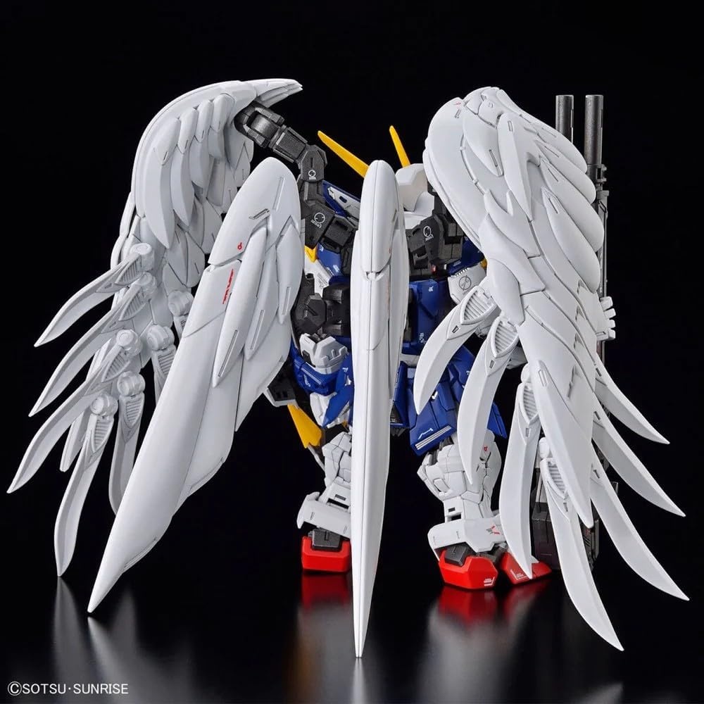Bandai Hobby – Gundam Wing: Endless Waltz – Wing Gundam Zero (EW) Master Grade SD Model Kit