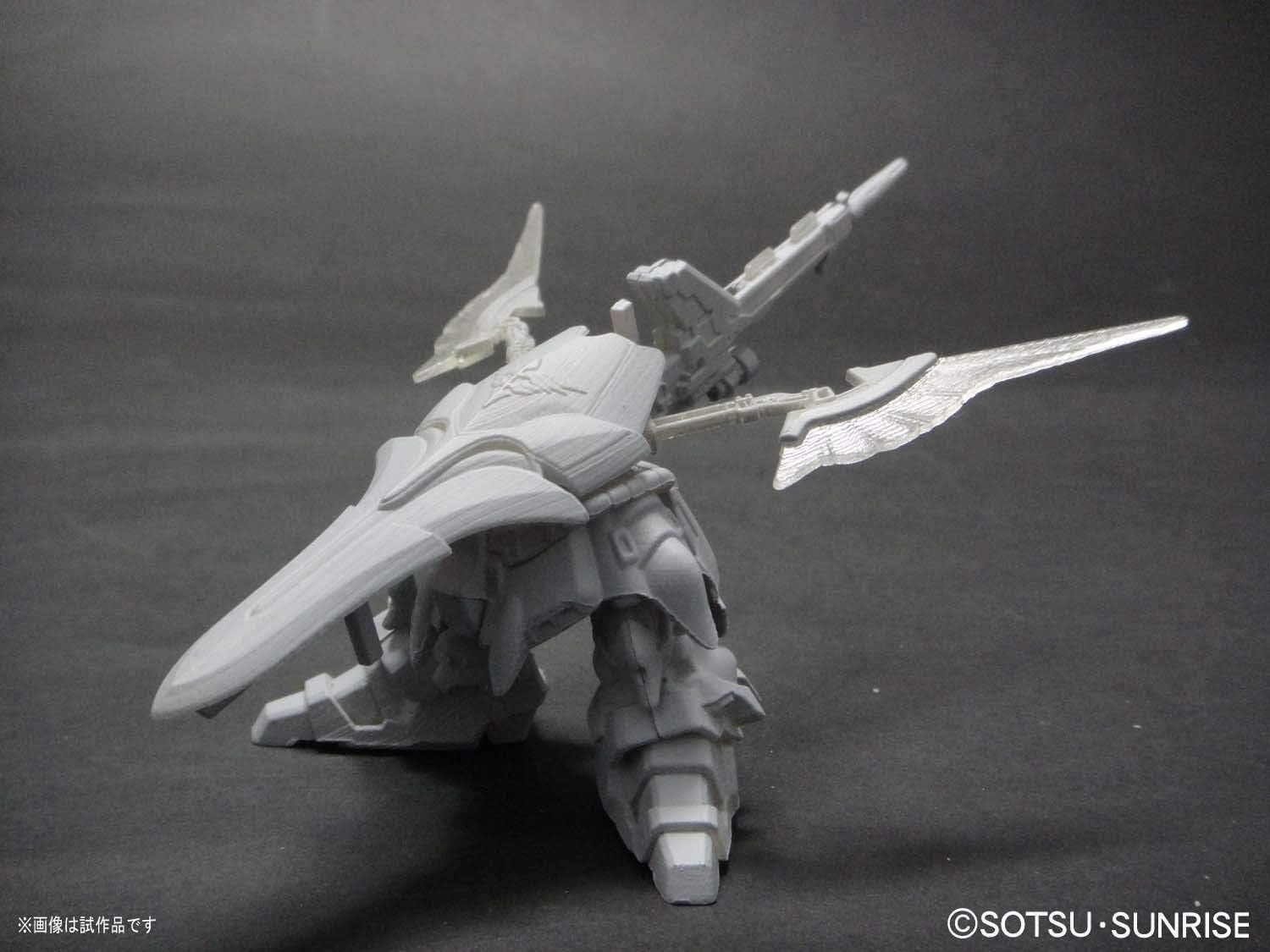Bandai Hobby – Gundam UC – BB#365 Sinanju SD Model Kit