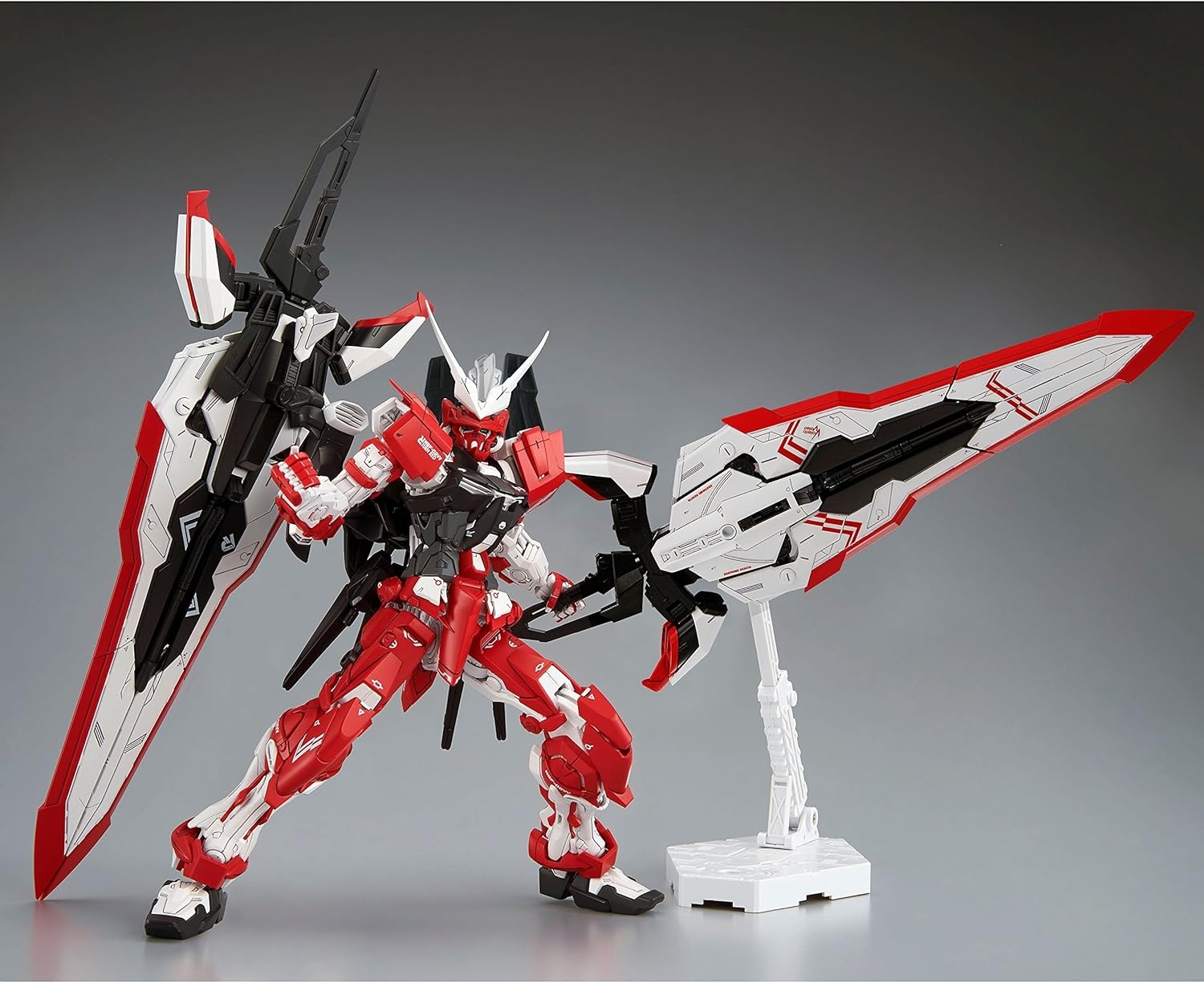 Bandai Hobby MG 1/100 Gundam Astray Turn Red Gundam Seed VS Astray