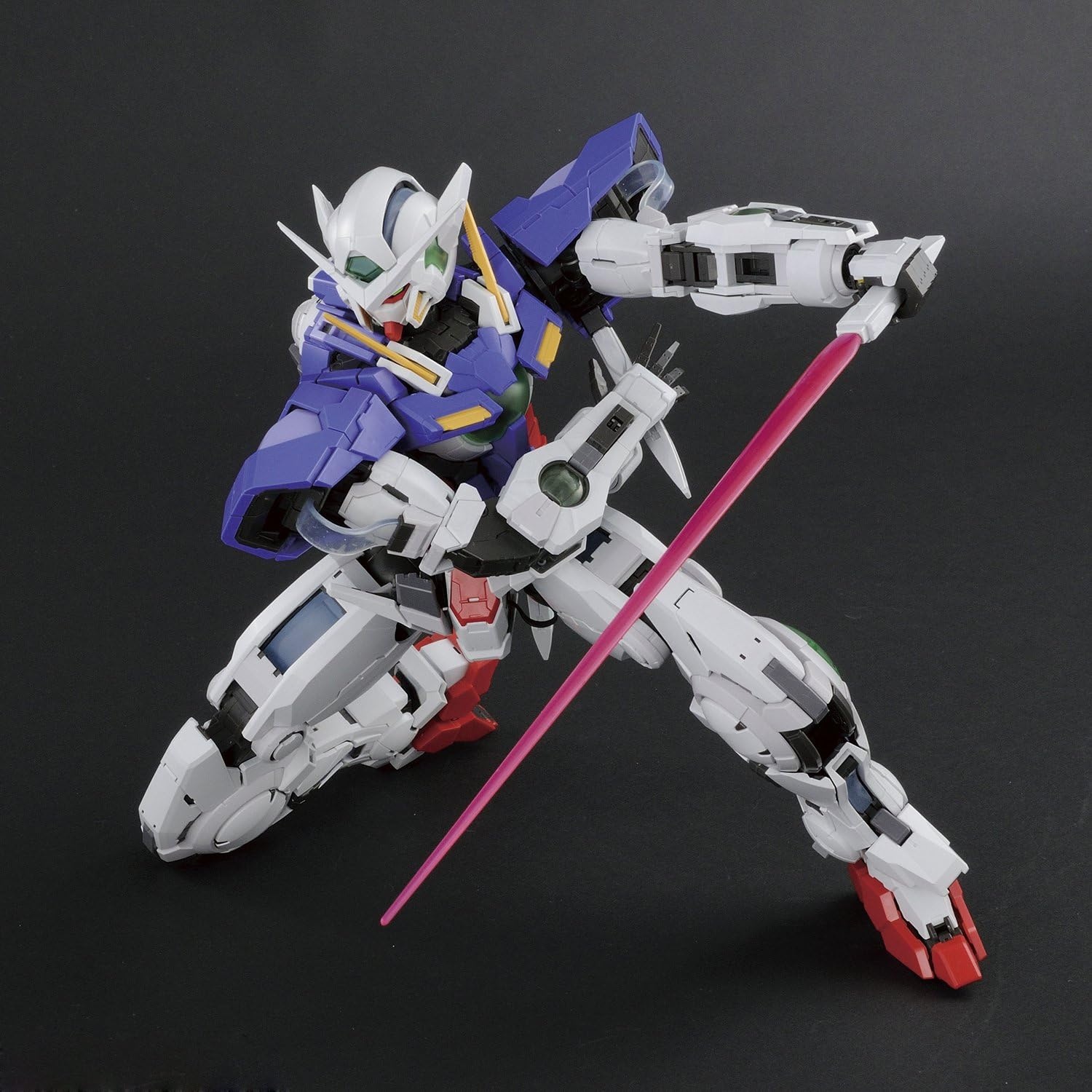 BANDAI Hobby – Gundam 00 – Gundam Exia PG 1/60 Model Kit
