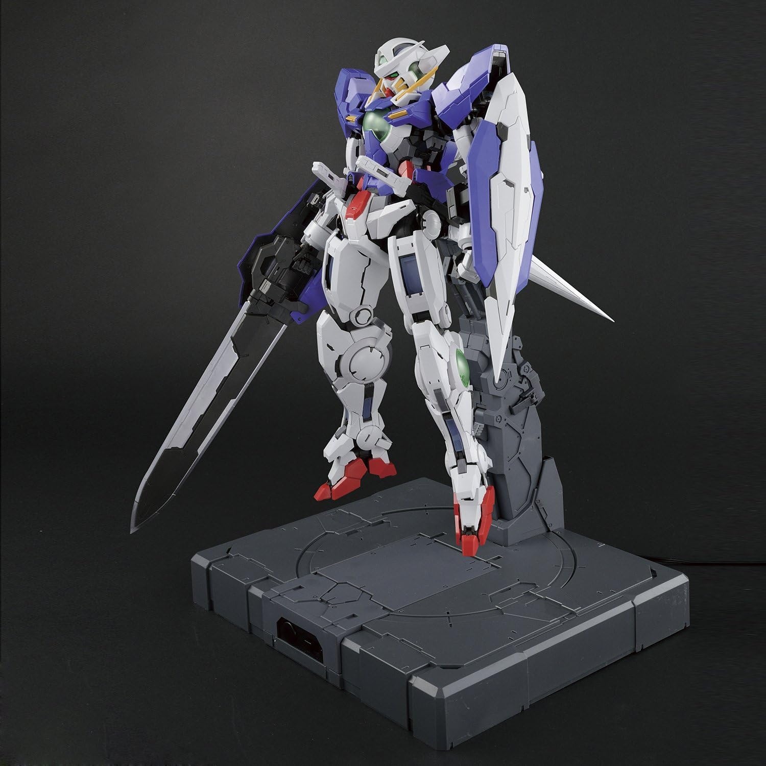 BANDAI Hobby – Gundam 00 – Gundam Exia PG 1/60 Model Kit