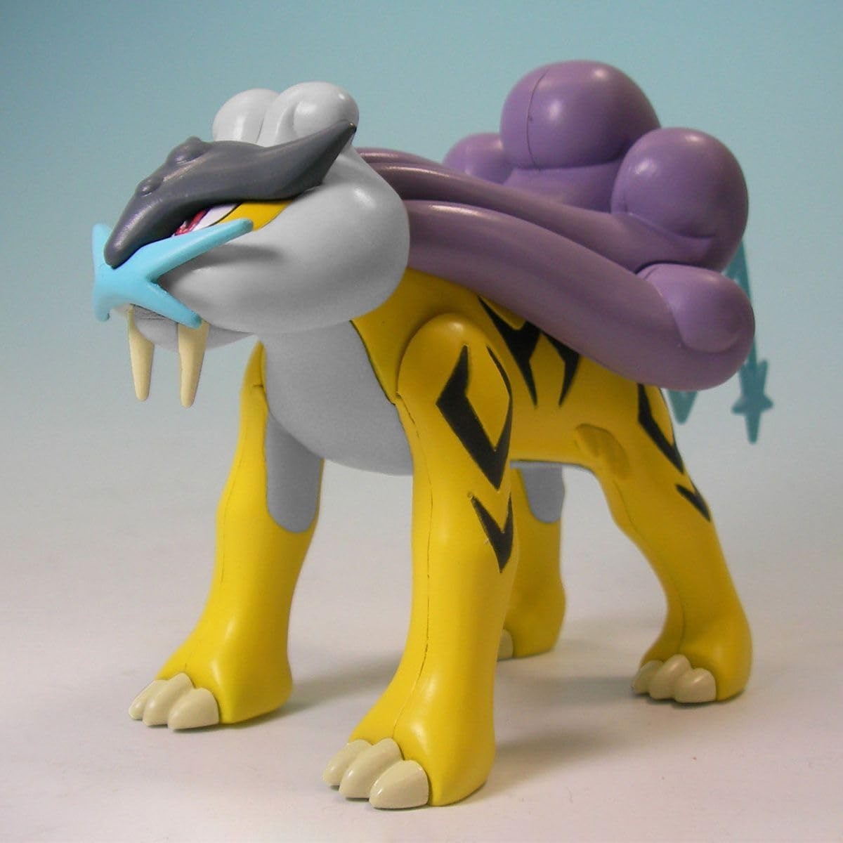 BANDAI Hobby – Pokémon – Raikou, Spirits Pokémon Model Kit