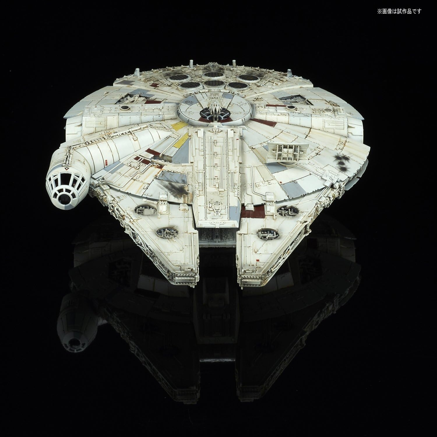 BANDAI Hobby 1/144 Millennium Falcon Star Wars: The Last Jedi